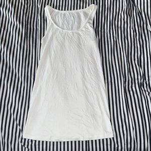 Isabel maternity tank top. White
